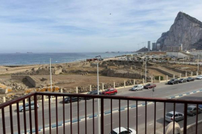 Primera línea de playa y Gibraltar a 5 minutos La Linea De La Concepcion